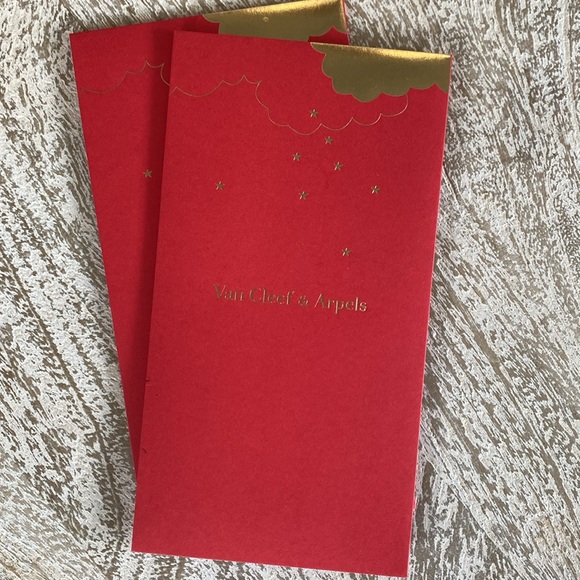 Van Cleef and Arpels Lunar New Year envelopes - Picture 2 of 5